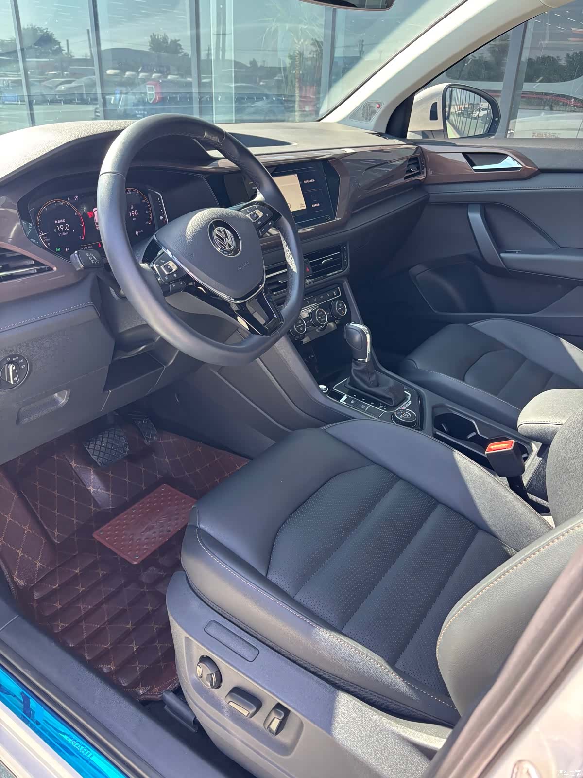 Volkswagen Tharu, 2020 4