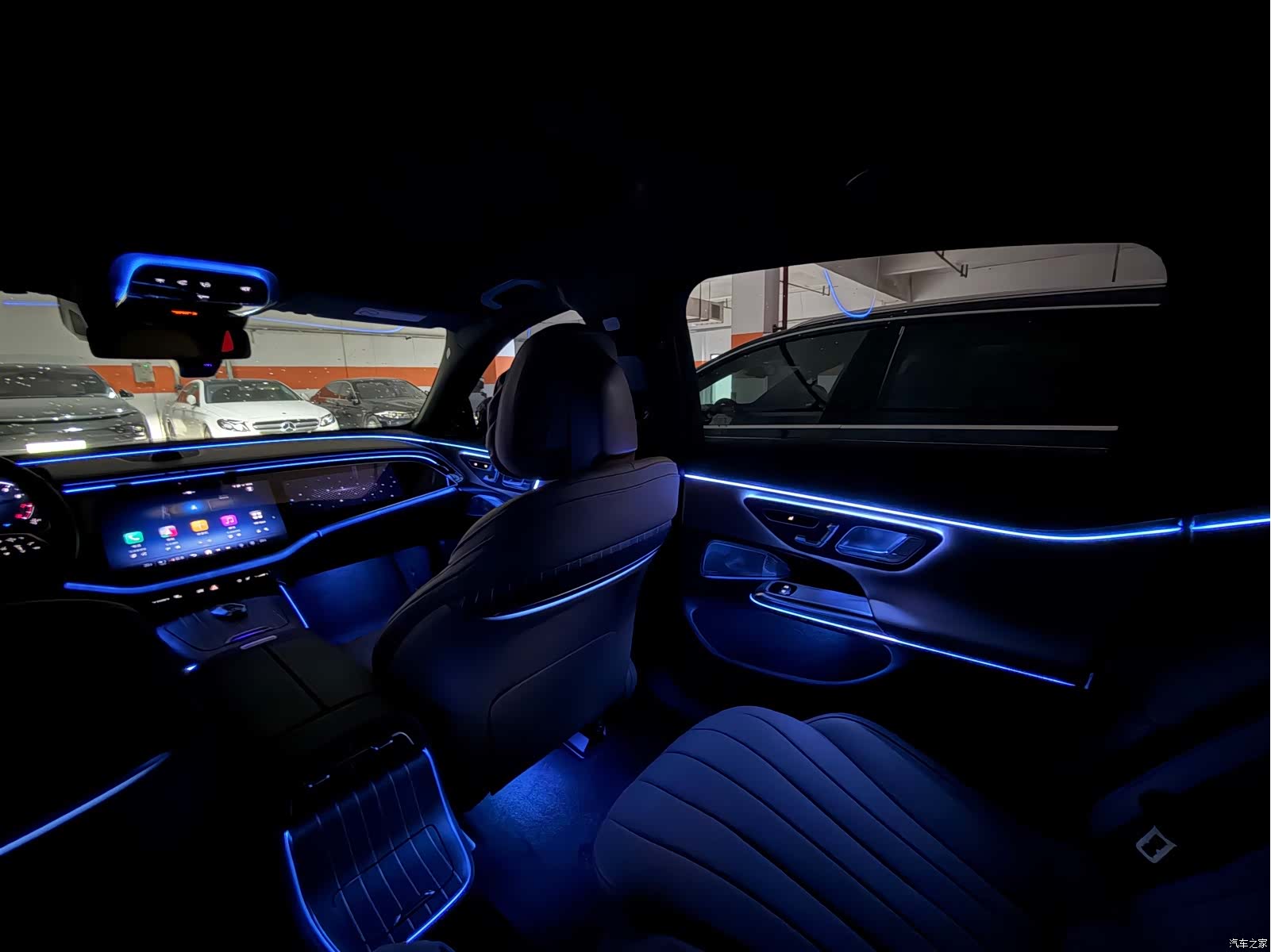 Mercedes-Benz E-Class, 2024 24