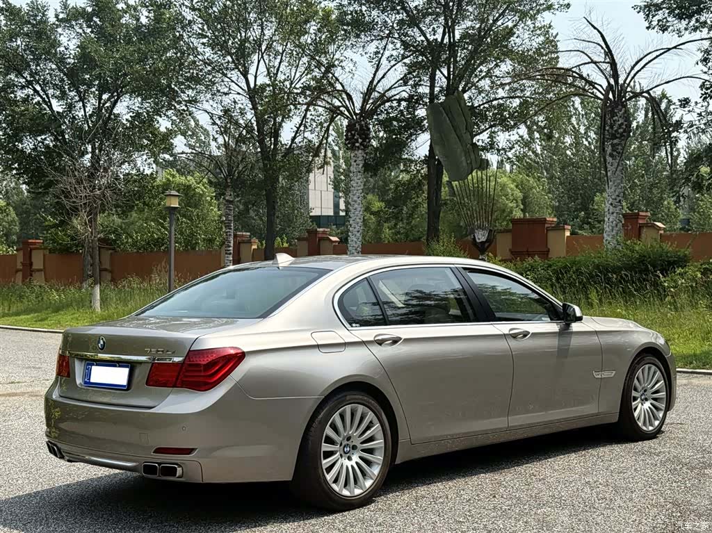 BMW 7 Series, 2012 20