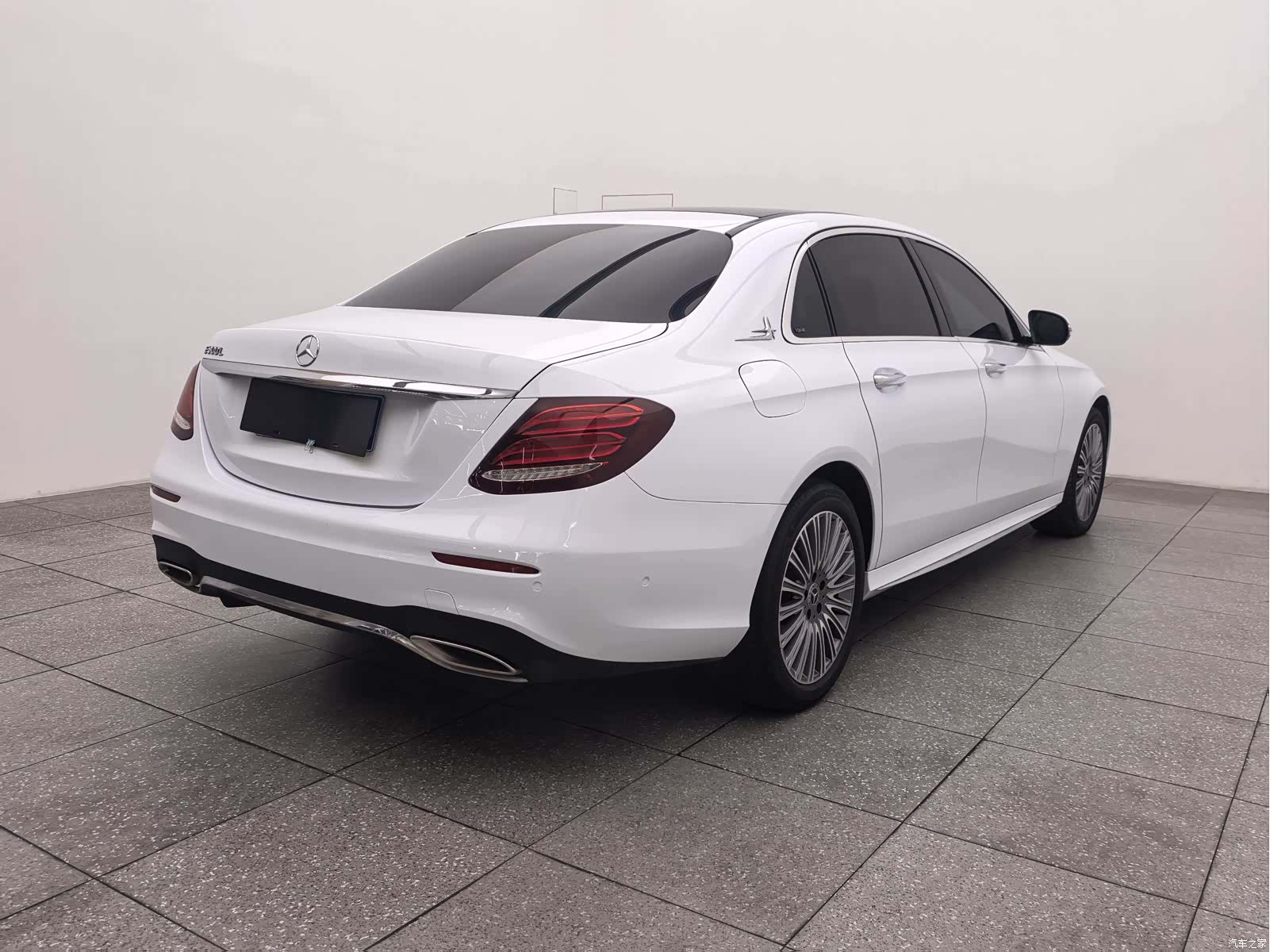 Mercedes-Benz E-Class, 2020 6