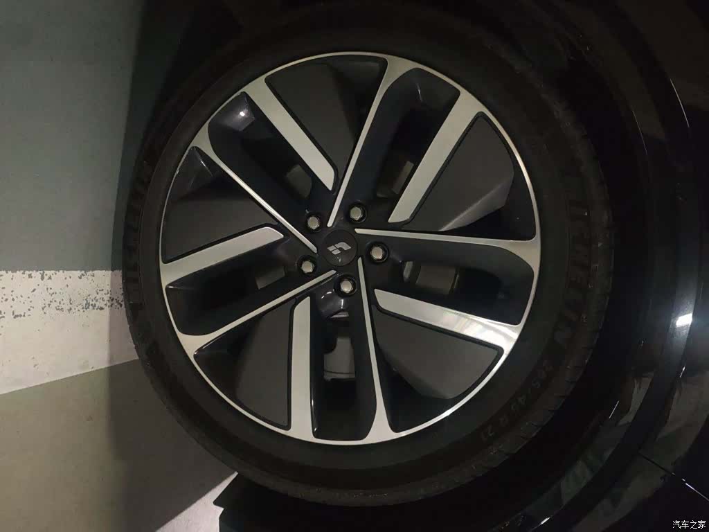 Li Auto L9, 2023 26