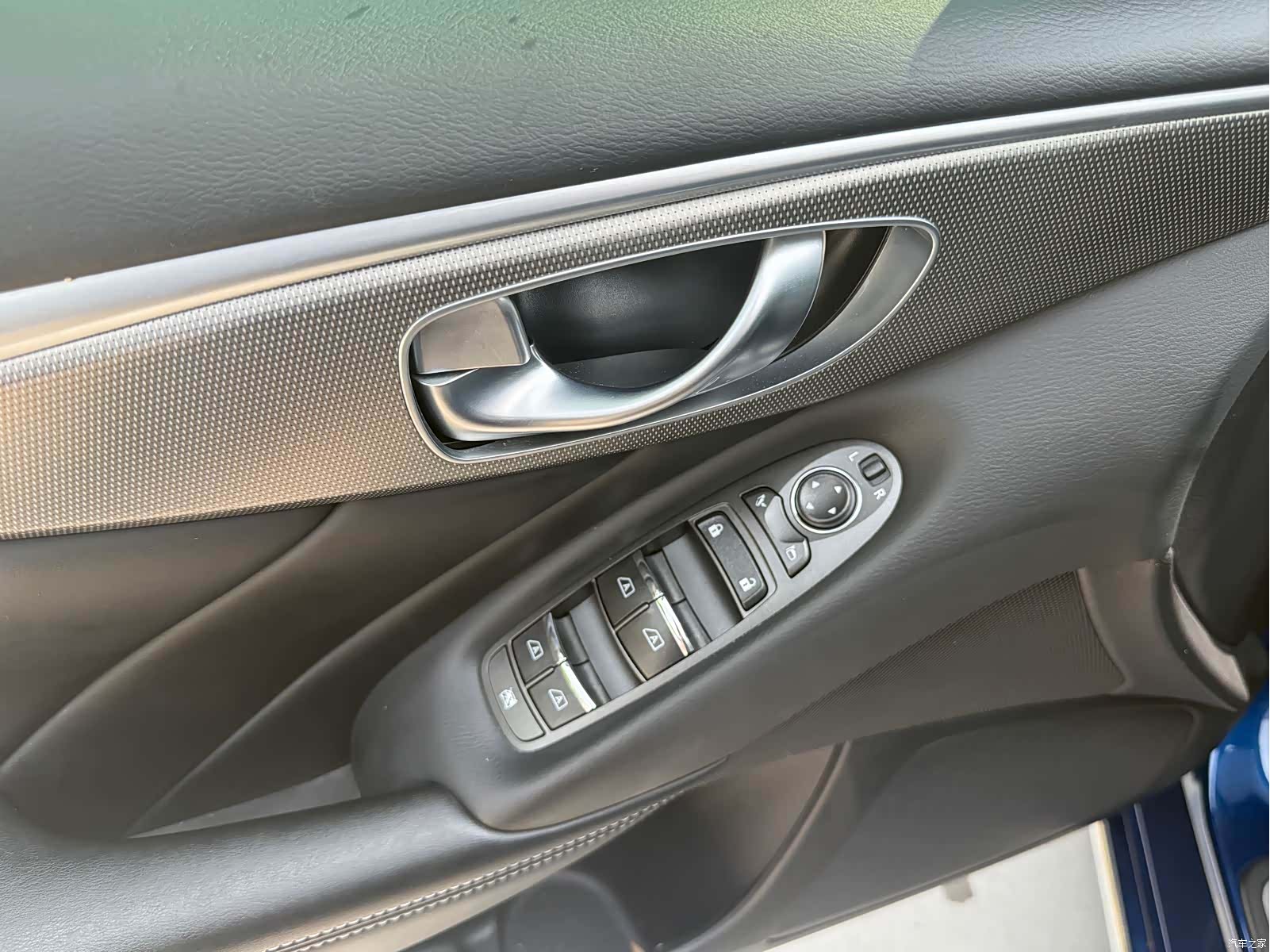 Infiniti Q50L, 2019 7
