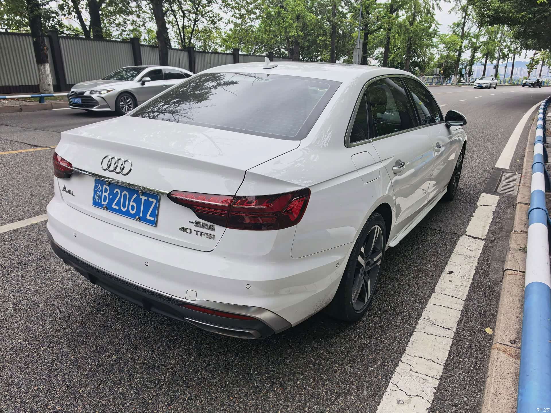 Audi A4L, 2021 9