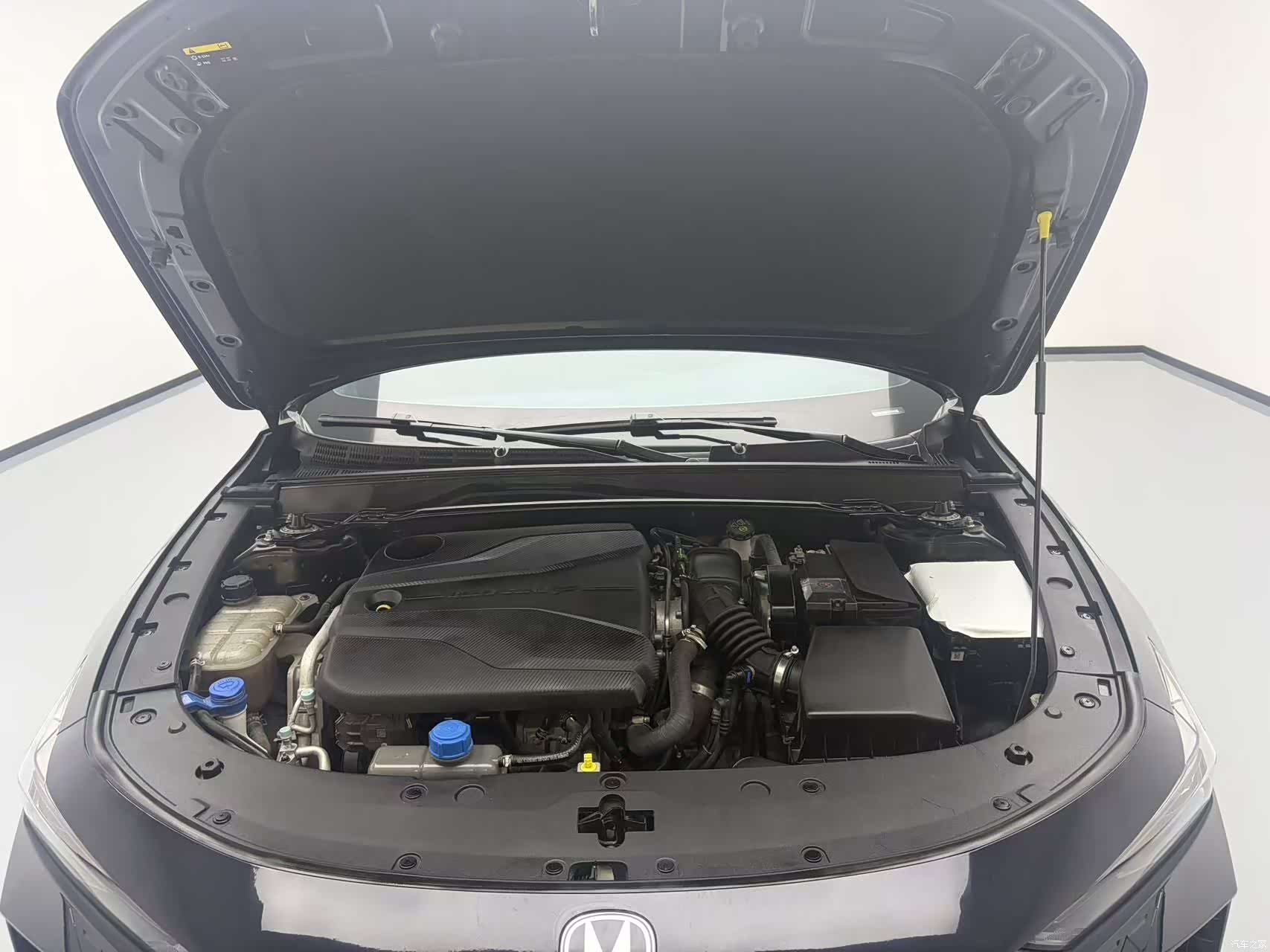 Changan UNI-V, 2022 18