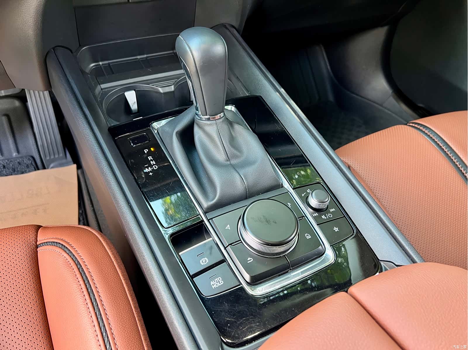 Mazda CX-50, 2023 15