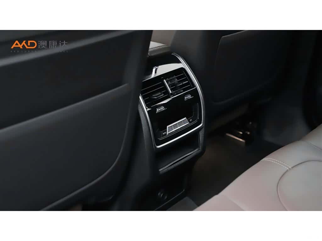 BMW X6, 2021 9
