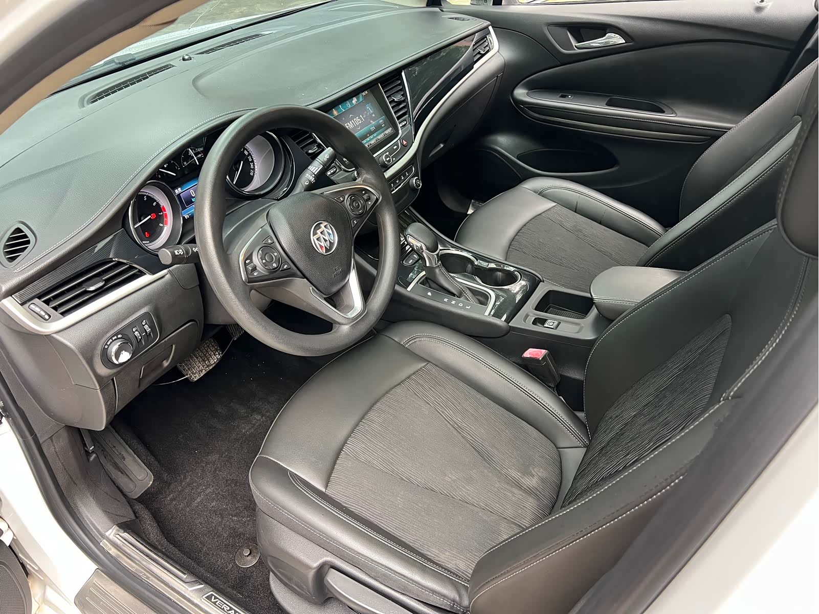 Buick Verano, 2017 9