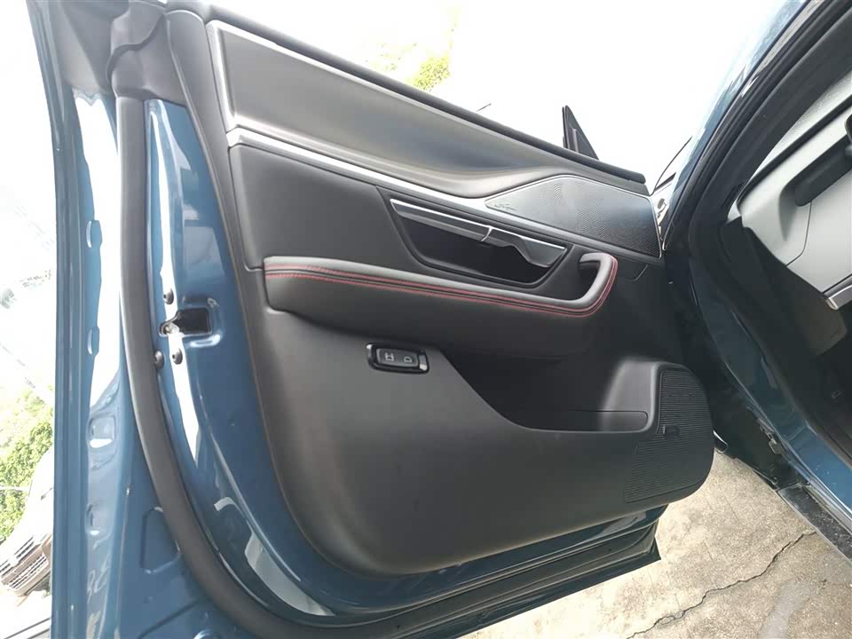 XPENG P7 XPENG P7