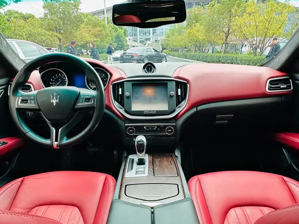 Maserati Ghibli