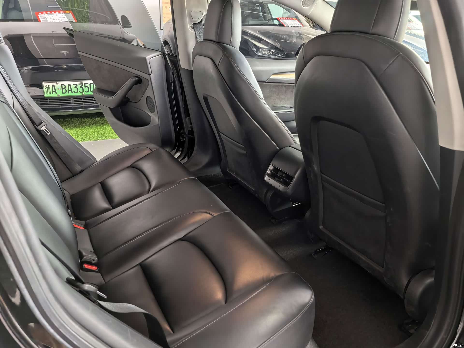 Tesla Model 3, 2021 все фото