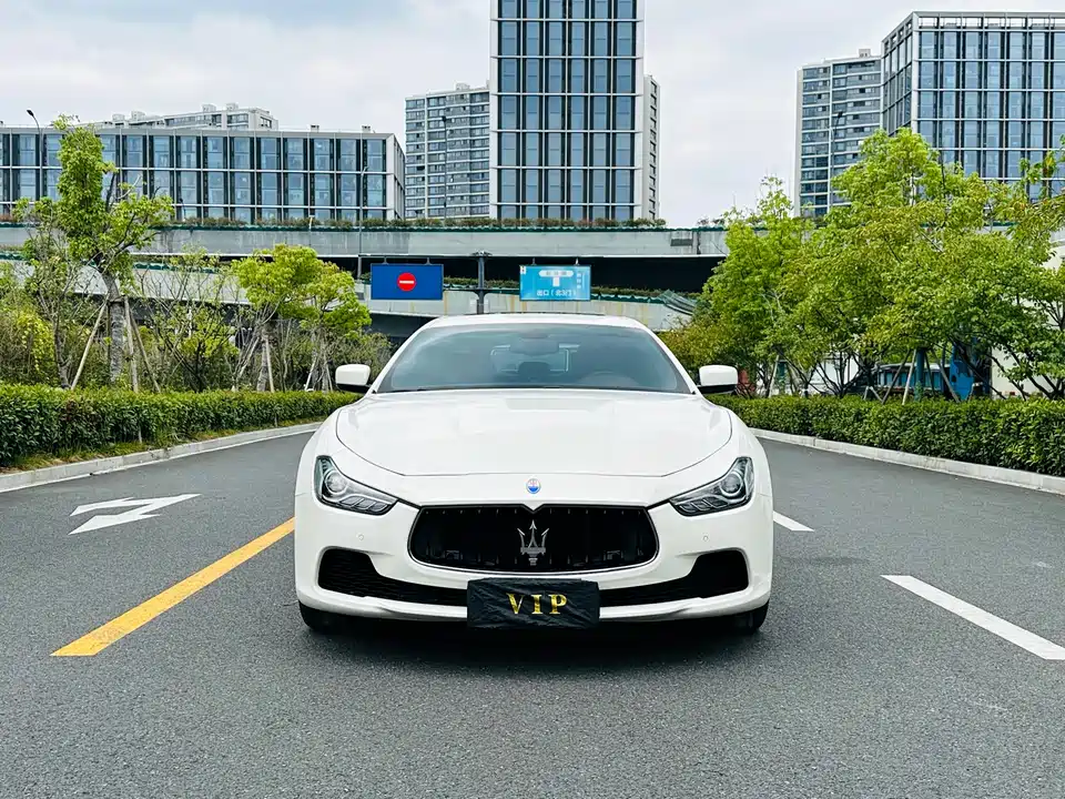 Maserati Ghibli