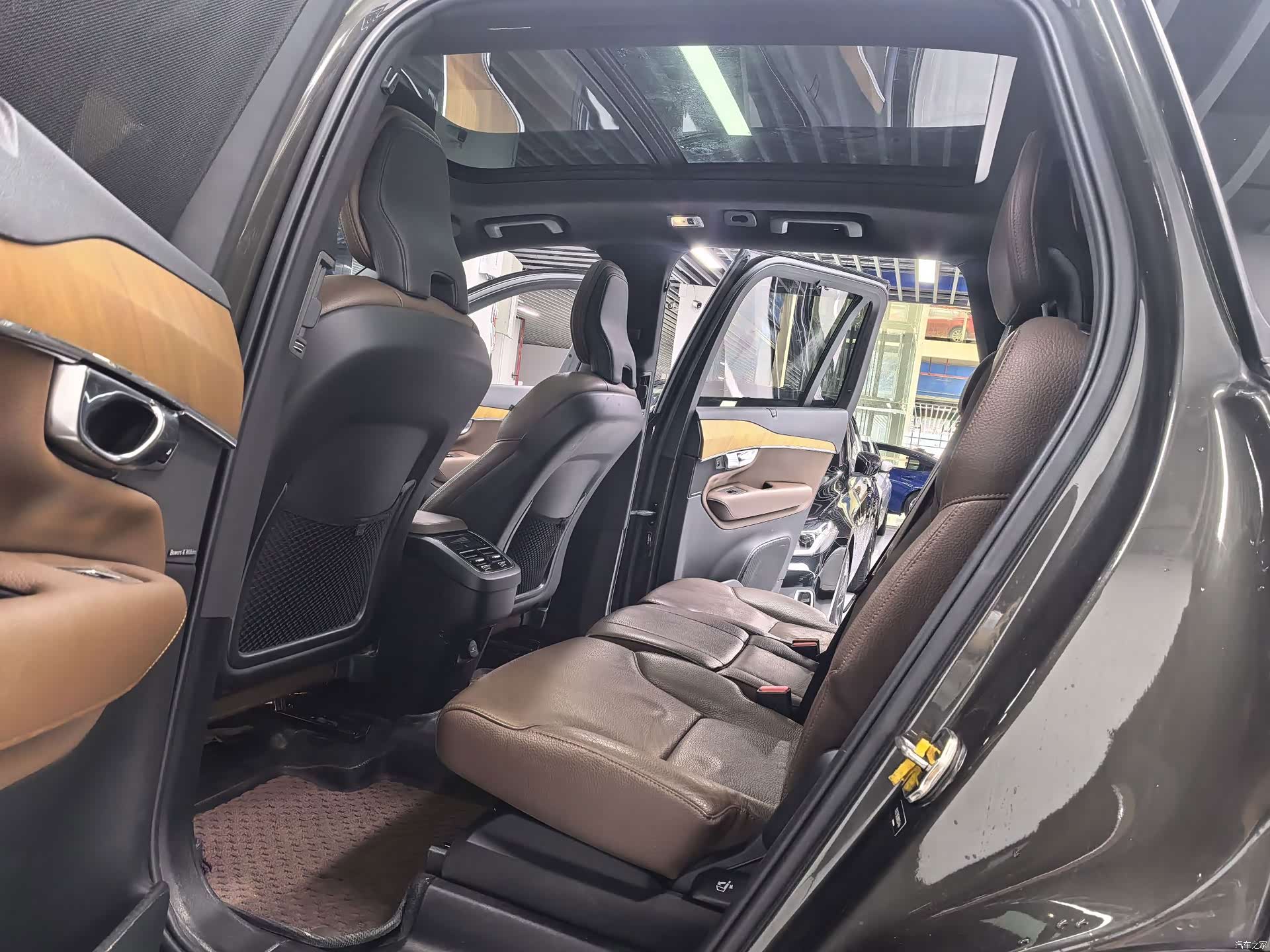 Volvo XC90, 2023 7