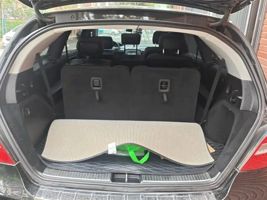 Mercedes-Benz R-class