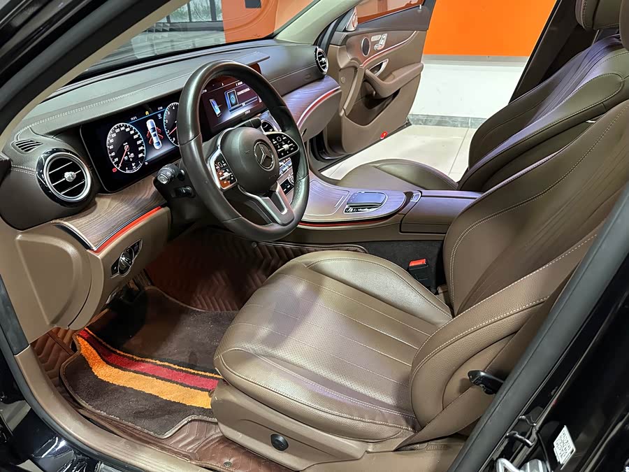 Mercedes-Benz E-Class 2020, фото 5