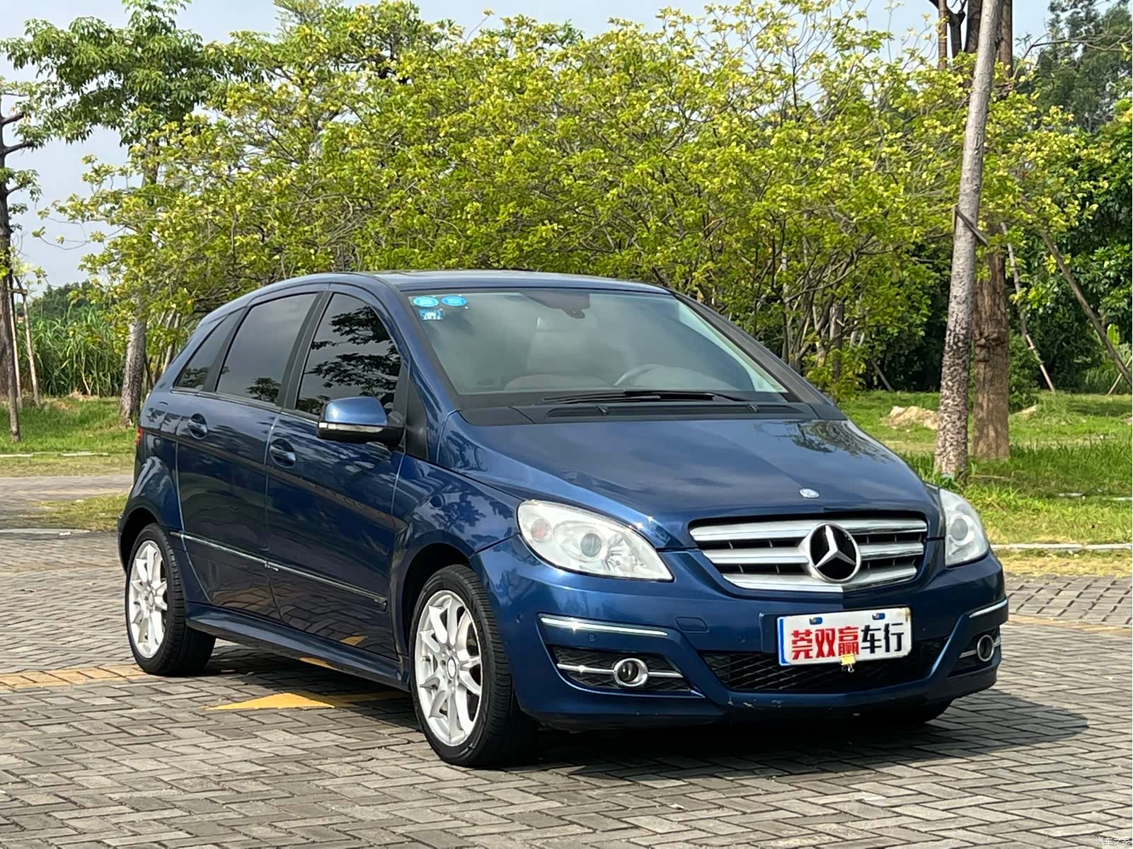 Mercedes-Benz B-Class, 2011 3