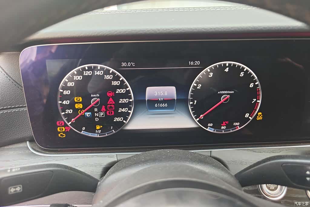 Mercedes-Benz E-Class, 2019 14