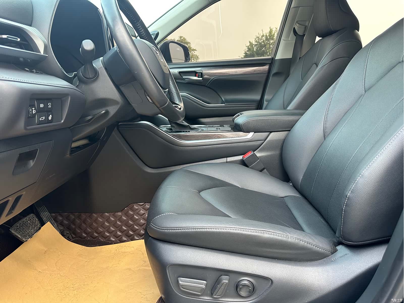 Toyota Highlander, 2023 13