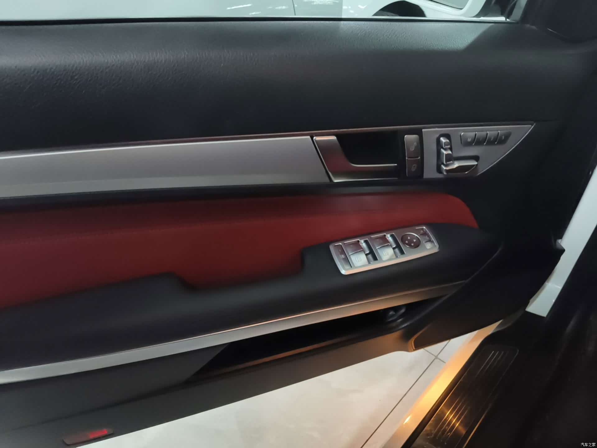 Mercedes-Benz E-Class, 2015 13