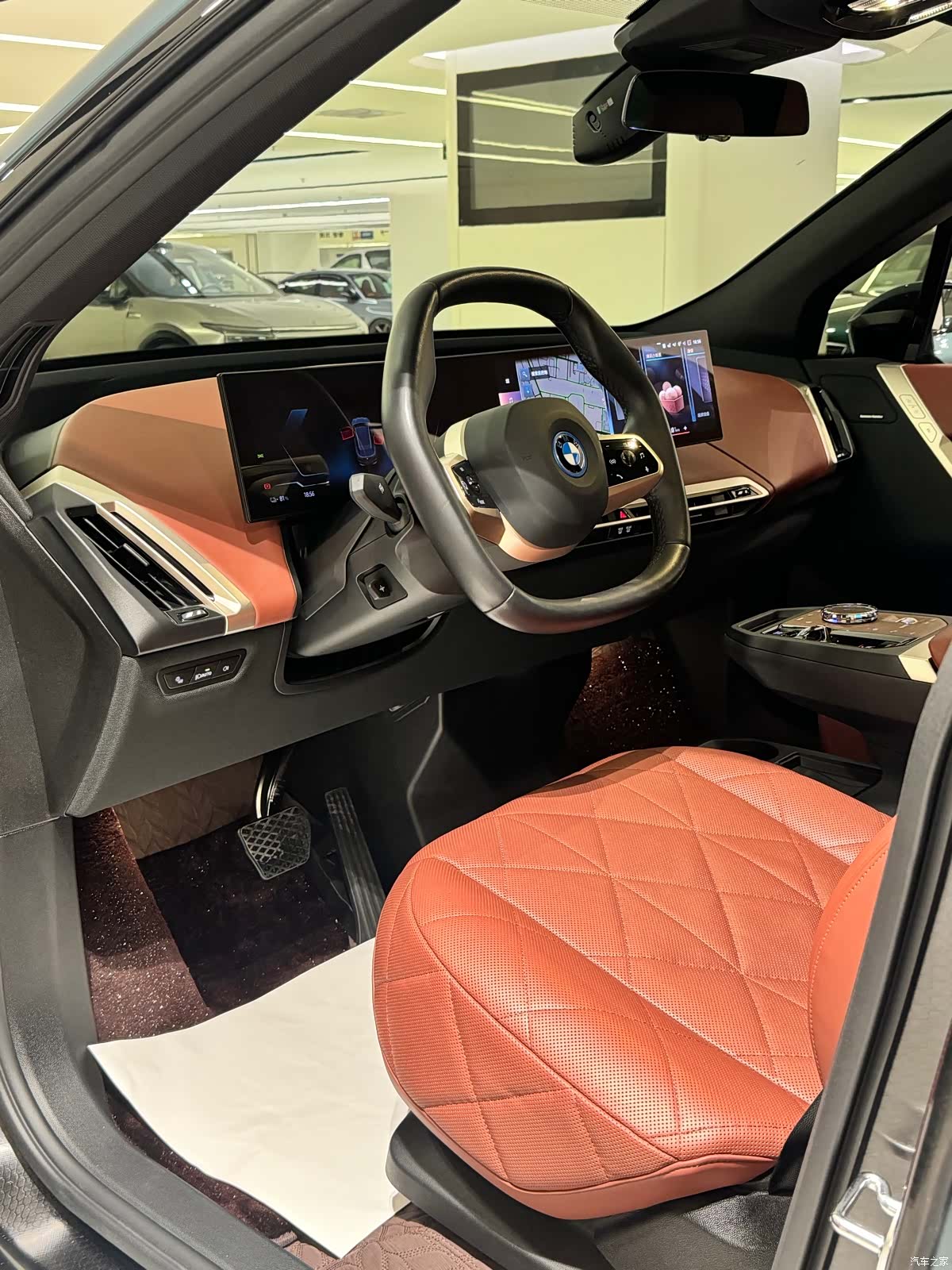 BMW iX, 2024 12