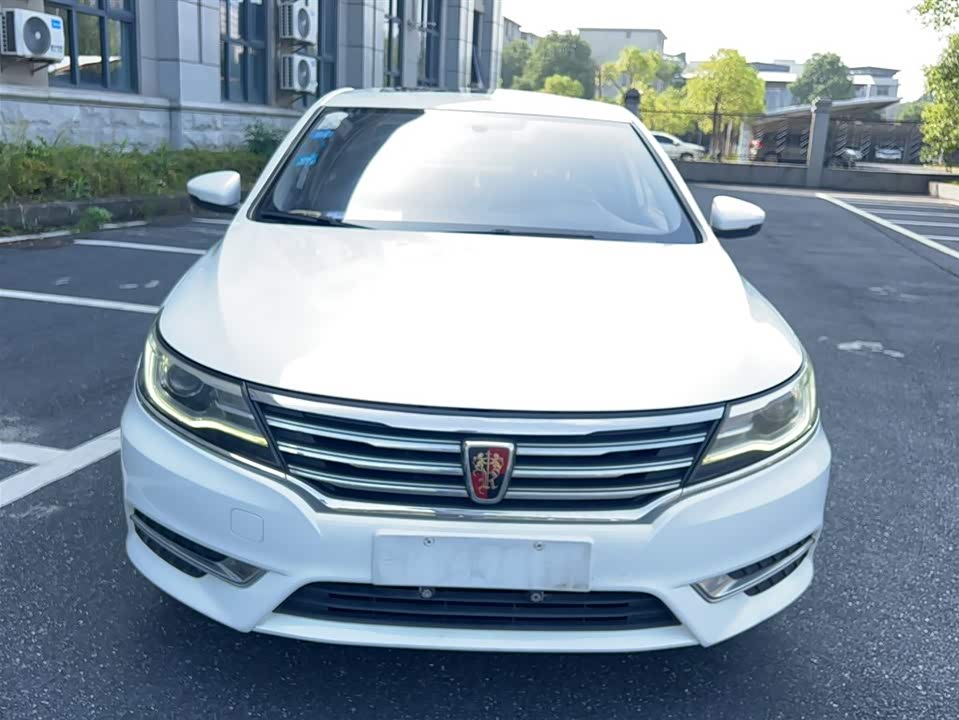 Roewe i6
