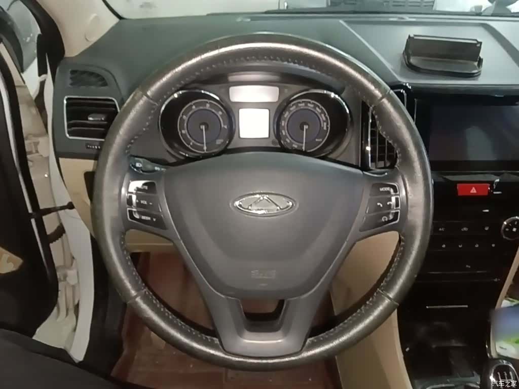 Chery E3, 2016 11