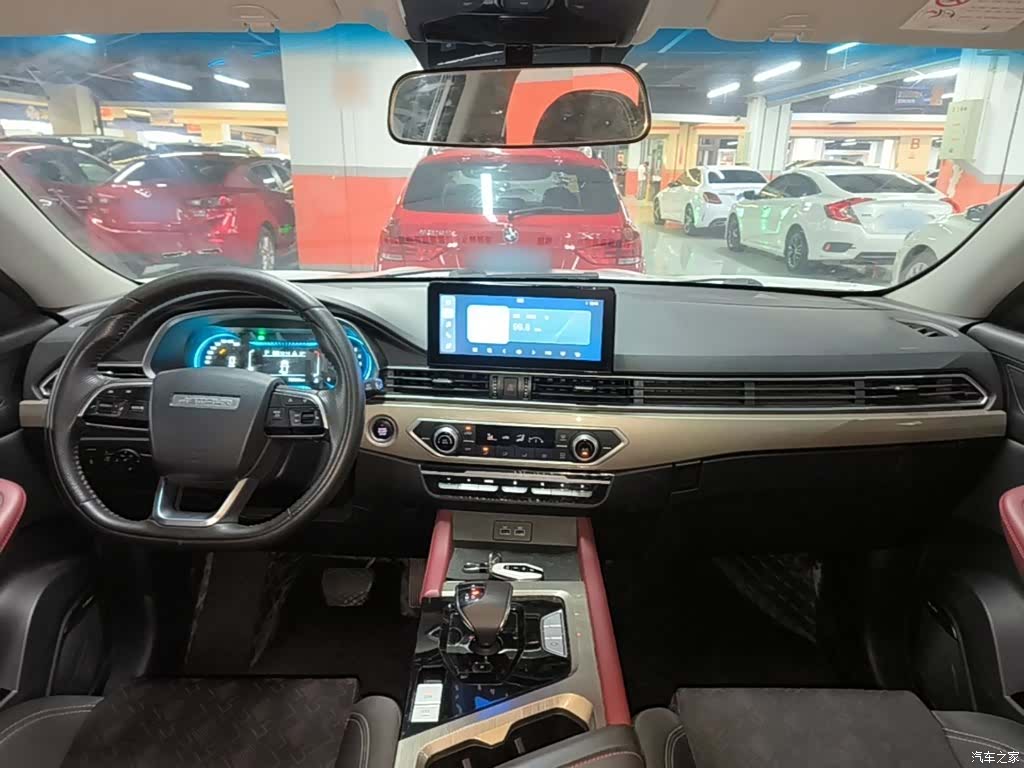 Jetour X70, 2023 10