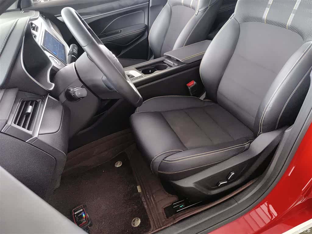 Geely Binray, 2022 6