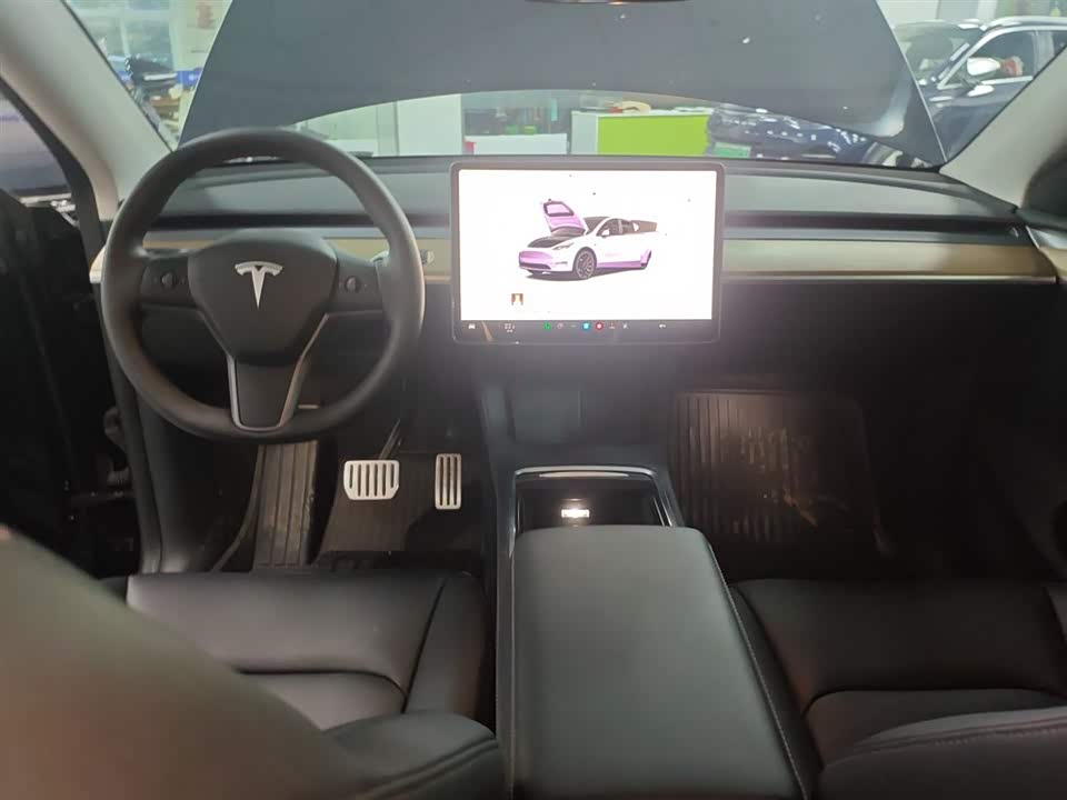 Tesla Model Y Tesla Model Y