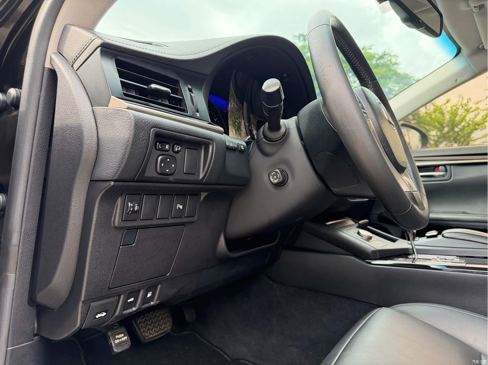 Lexus ES, 2012 8