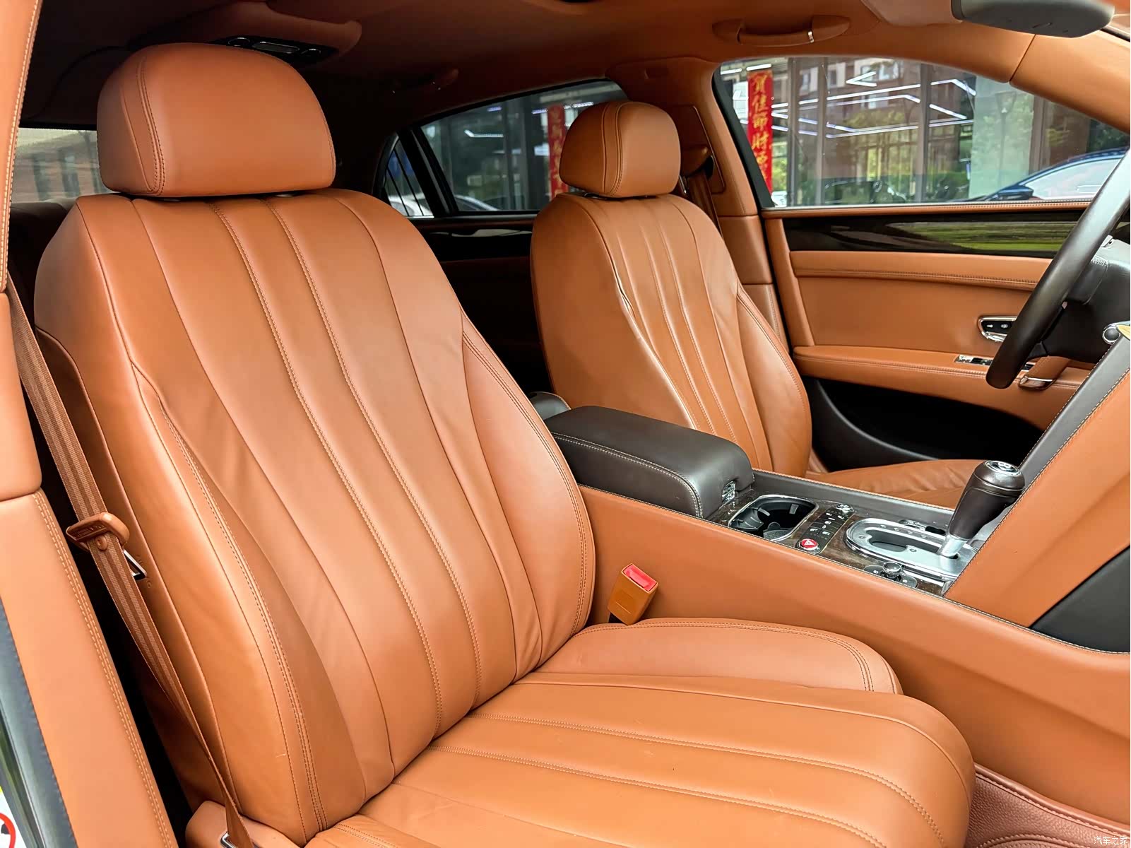 Bentley Flying Spur, 2016 9