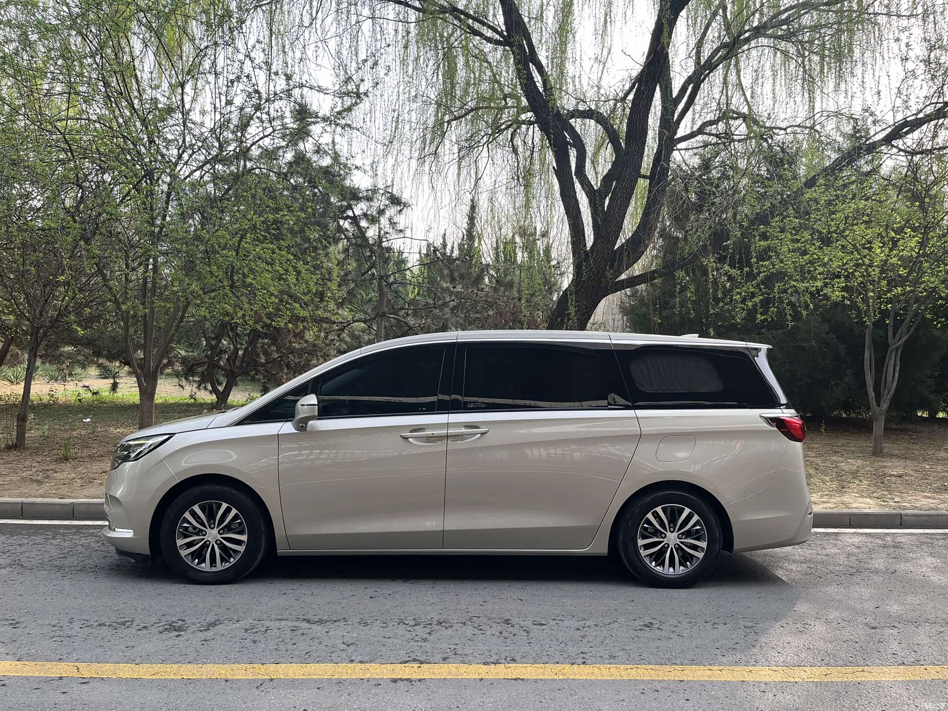 Buick GL8, 2022 22