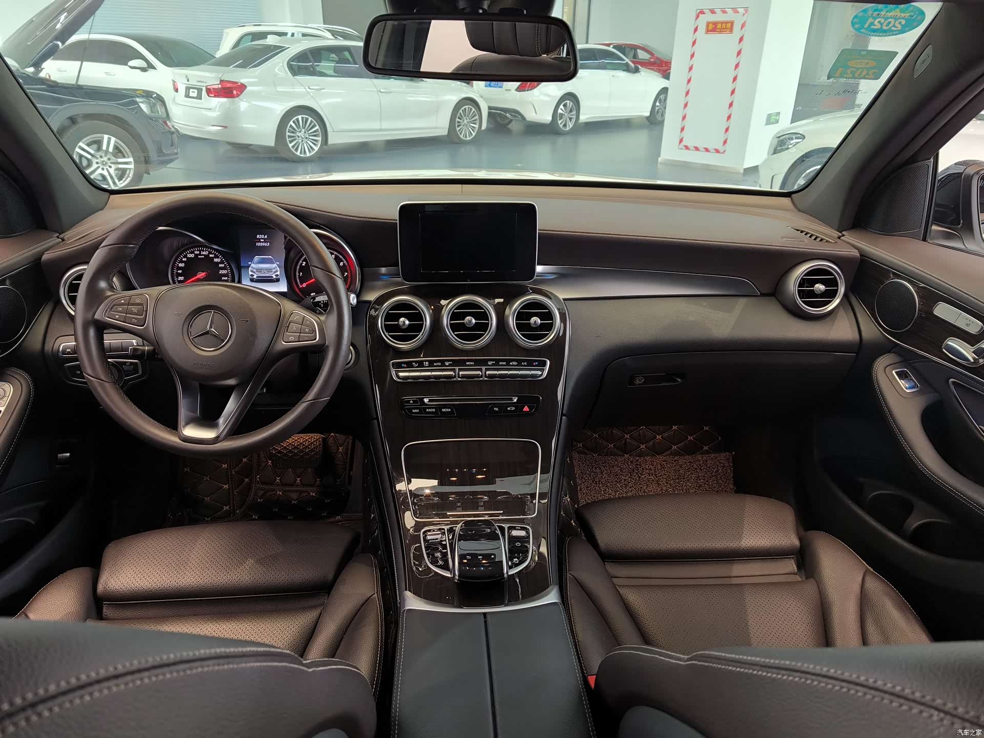 Mercedes-Benz GLC, 2017 13