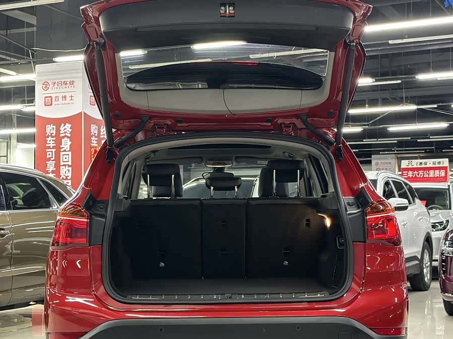 BMW X1 2018, фото 12