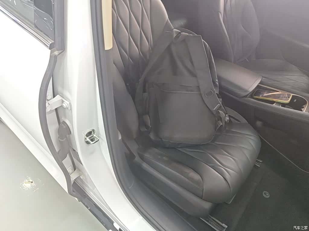 Roewe D7, 2025 25
