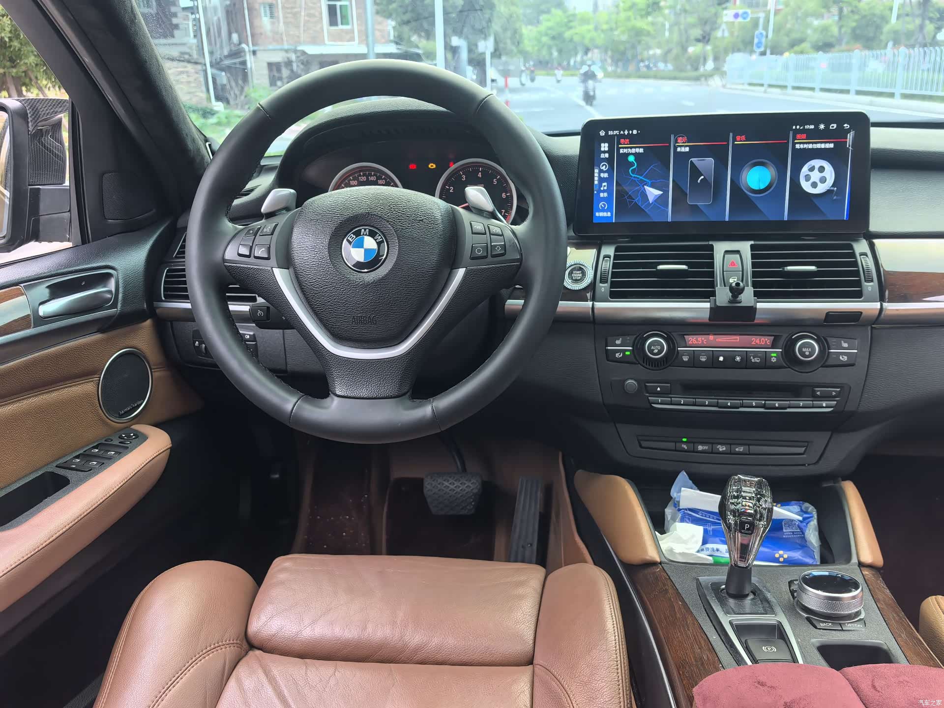 BMW X6, 2010 9