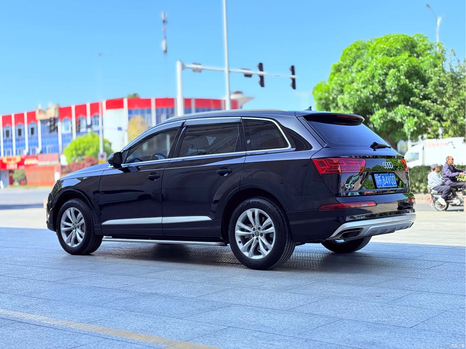 Audi Q7, 2019 6