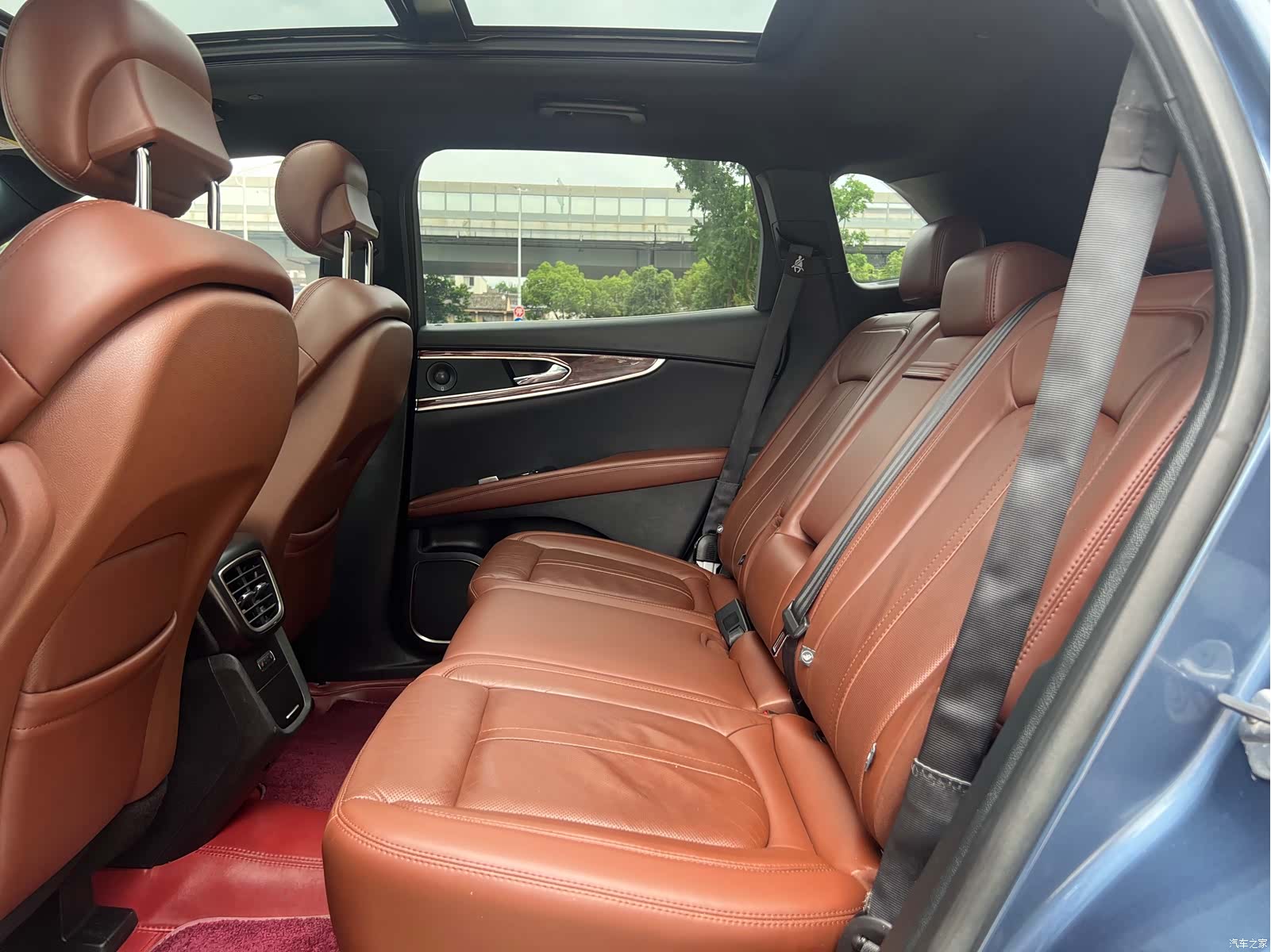 Lincoln MKX, 2019 14