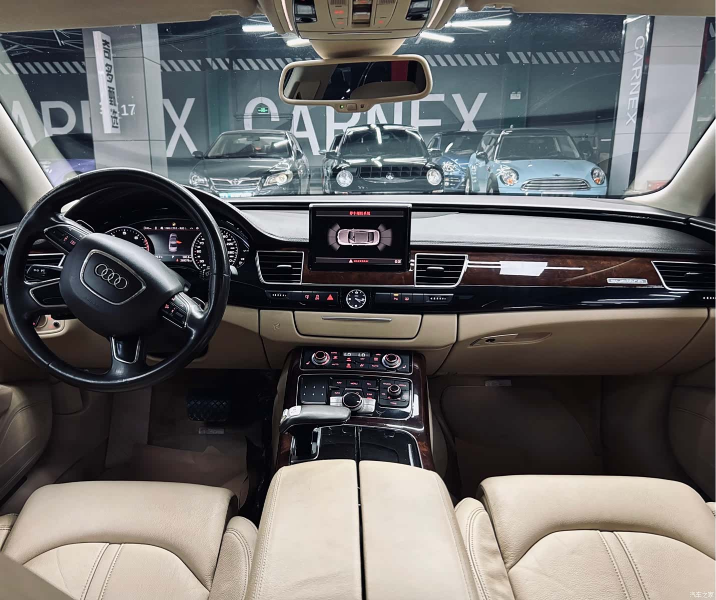 Audi A8L, 2011 8
