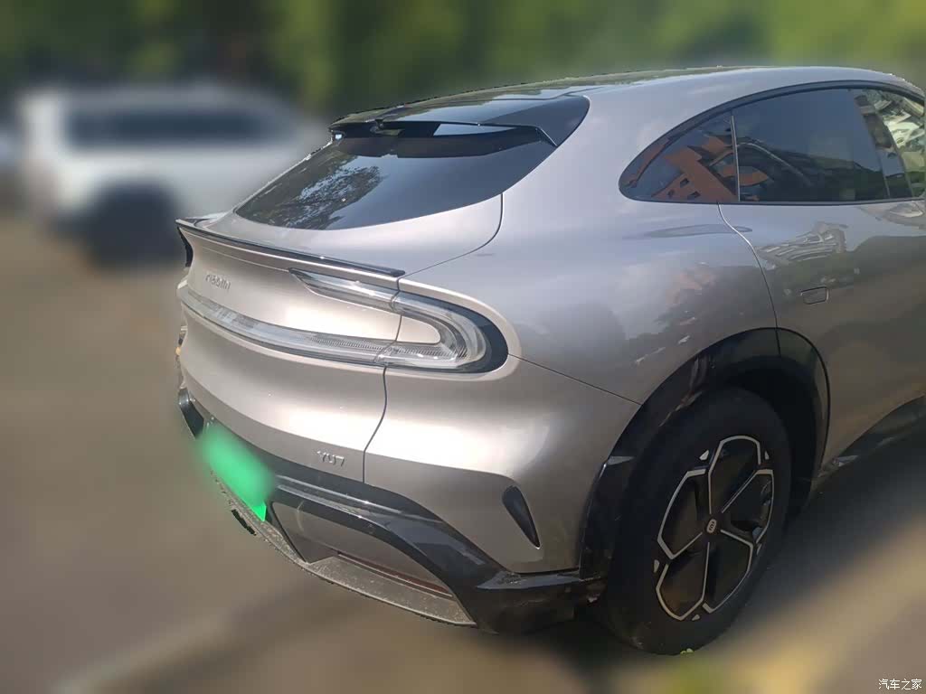 Xiaomi YU7, 2026 4