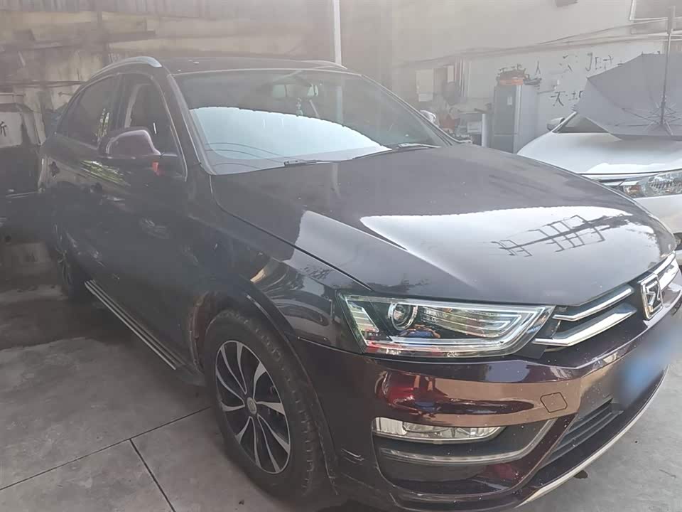 Zotye SR7 Zotye SR7