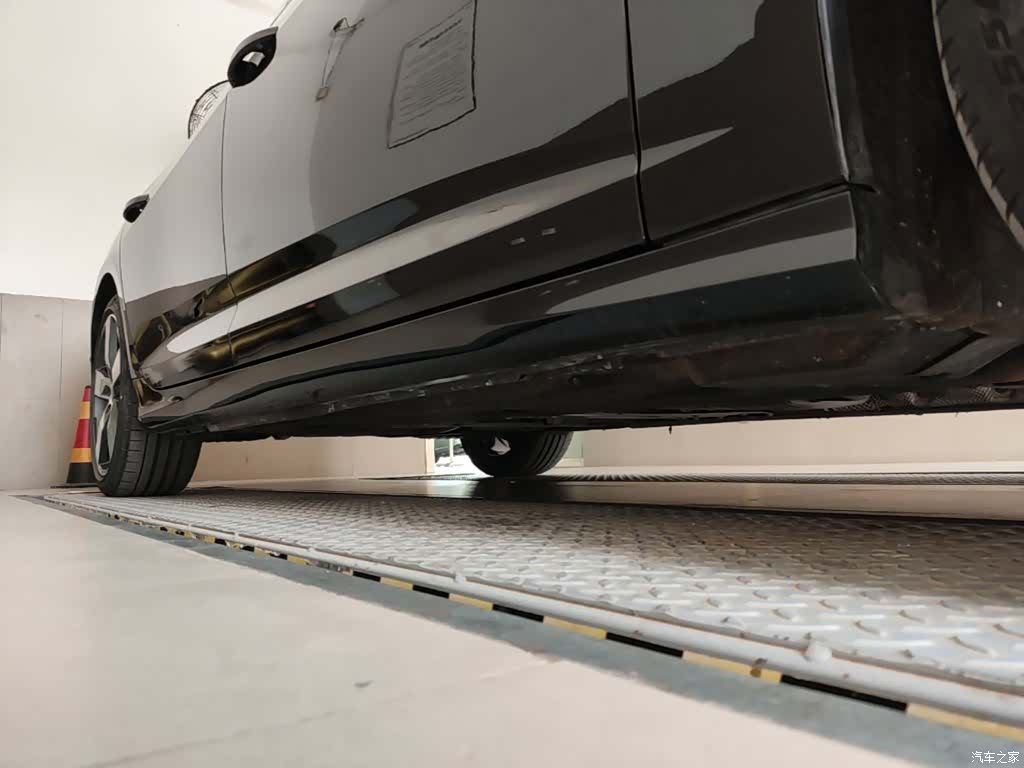 Audi A6L, 2023 21