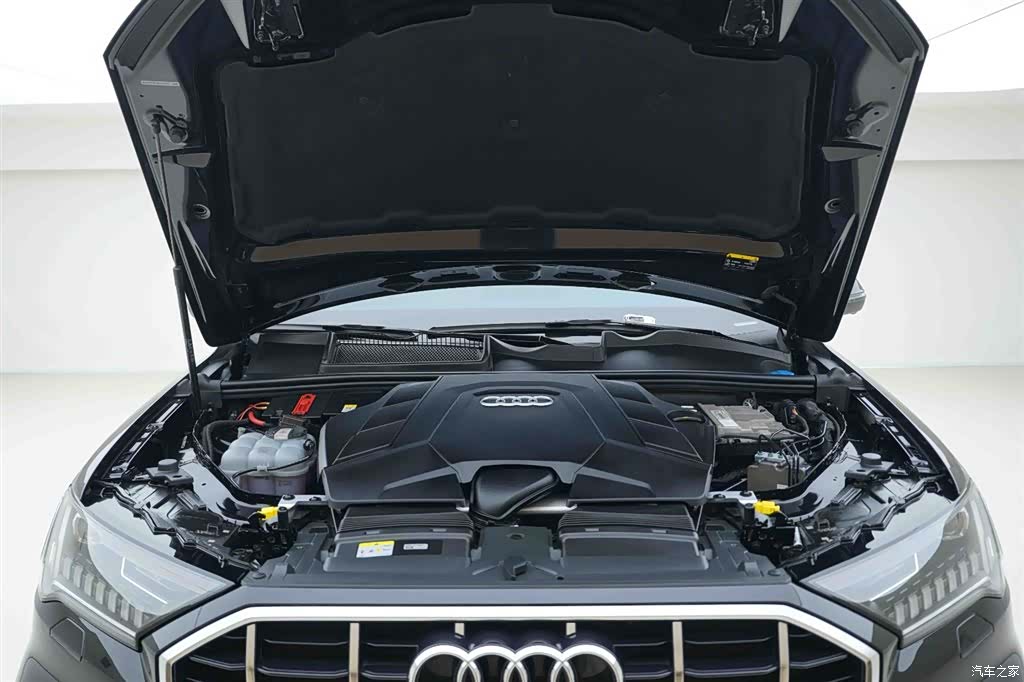 Audi Q7, 2021 6