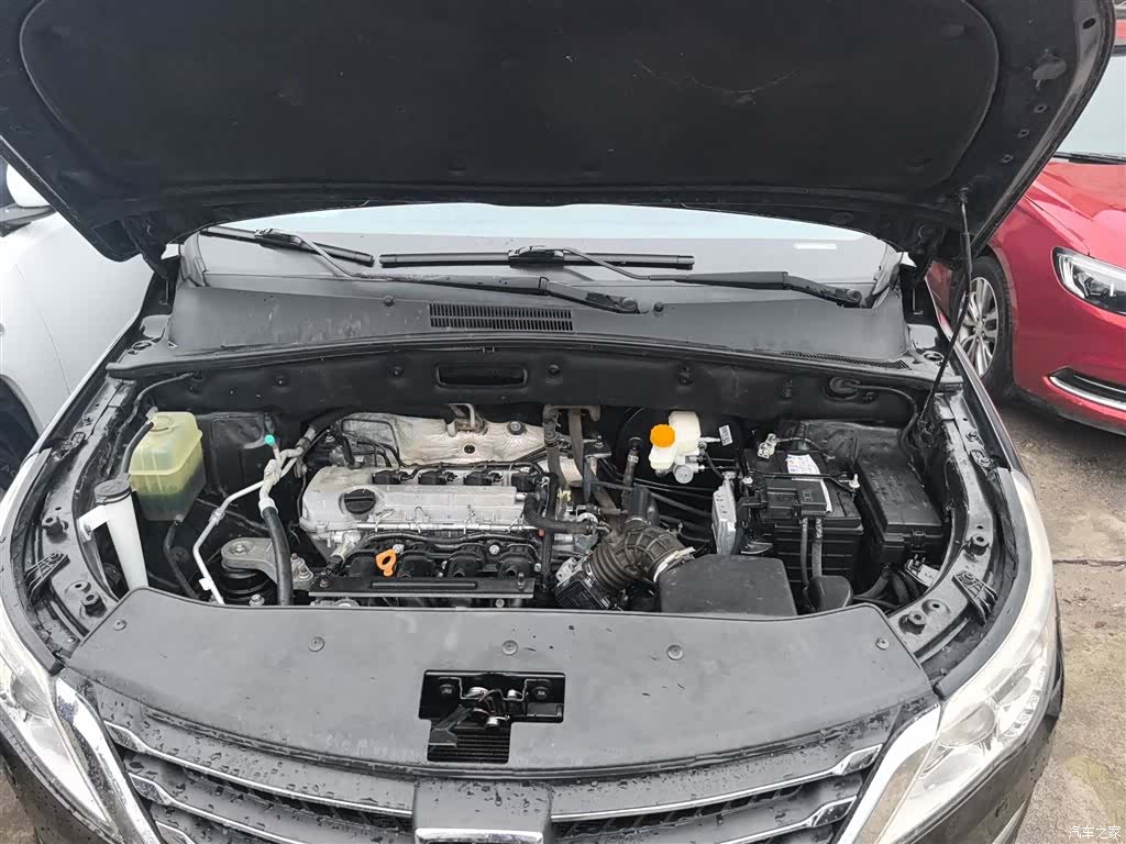Wuling 560, 2017 20
