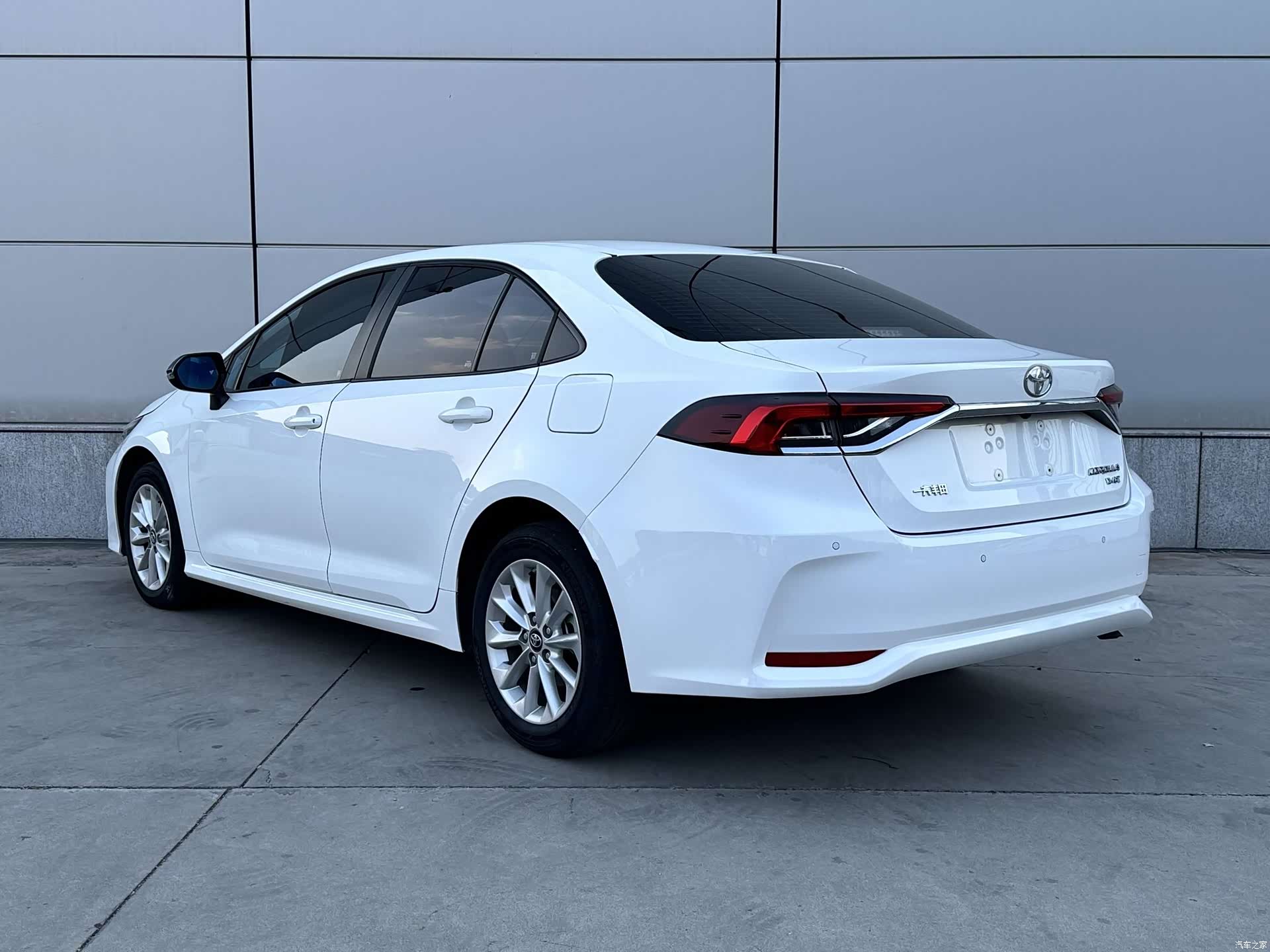 Toyota Corolla, 2022 все фото