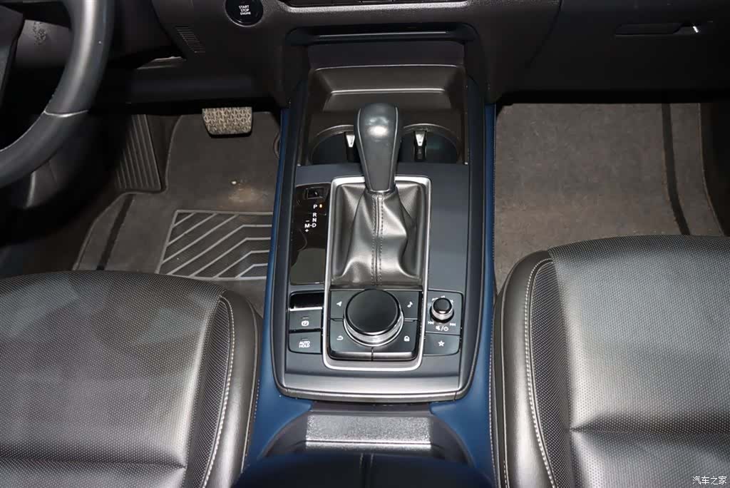 Mazda CX-30, 2021 15