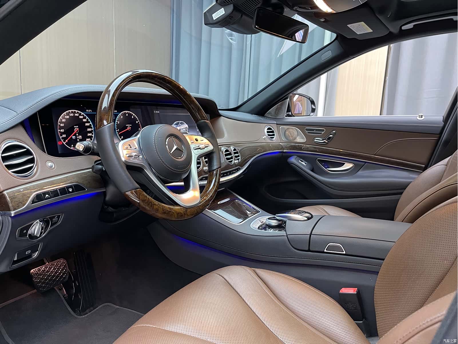 Mercedes-Benz S-Class, 2018 4