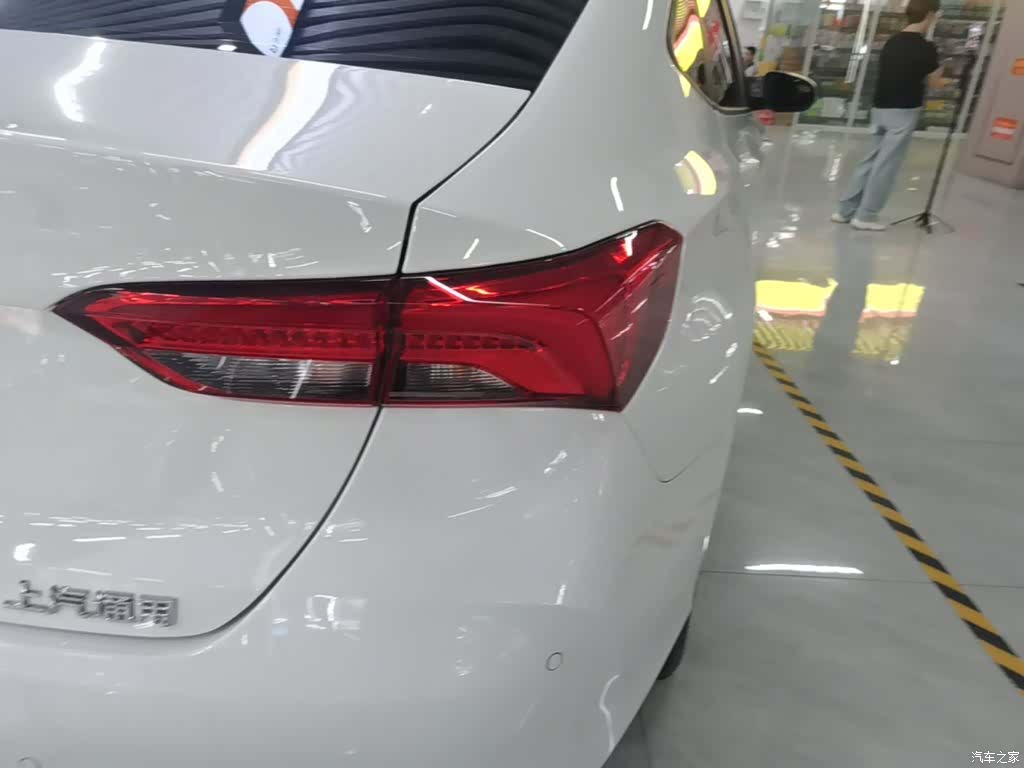 Buick Verano, 2025 8