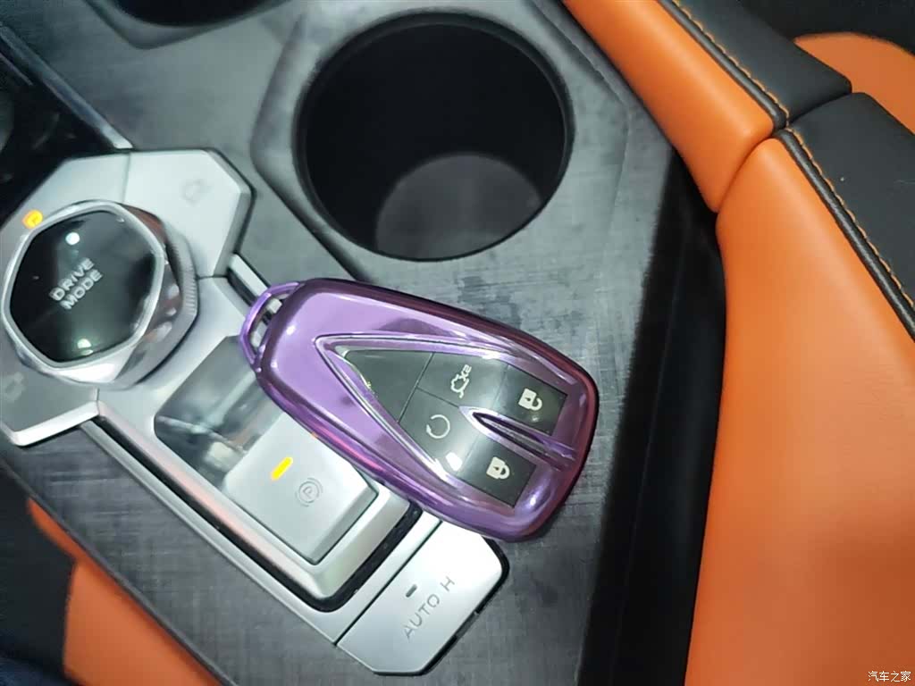 Changan UNI-V, 2023 17