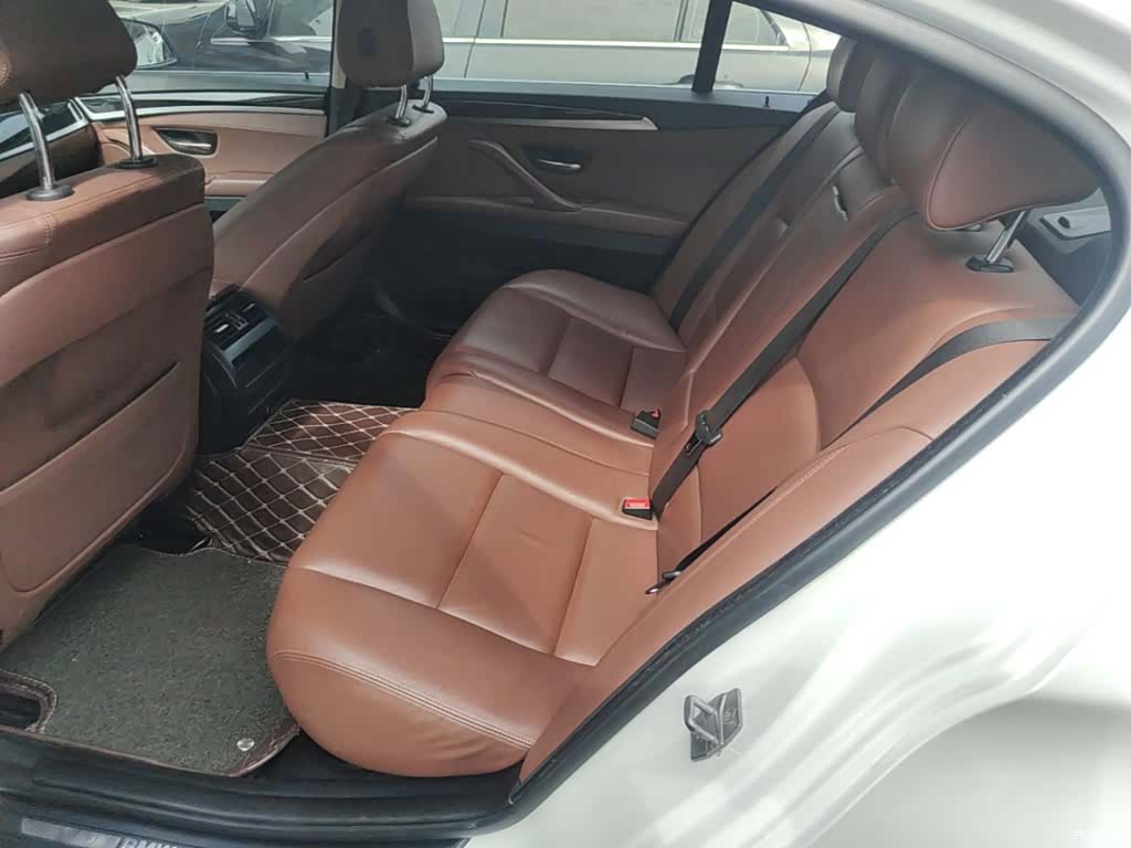 BMW 5 Series, 2017 17