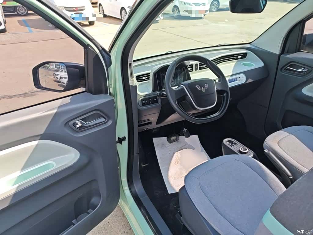 Wuling MINIEV, 2022 16